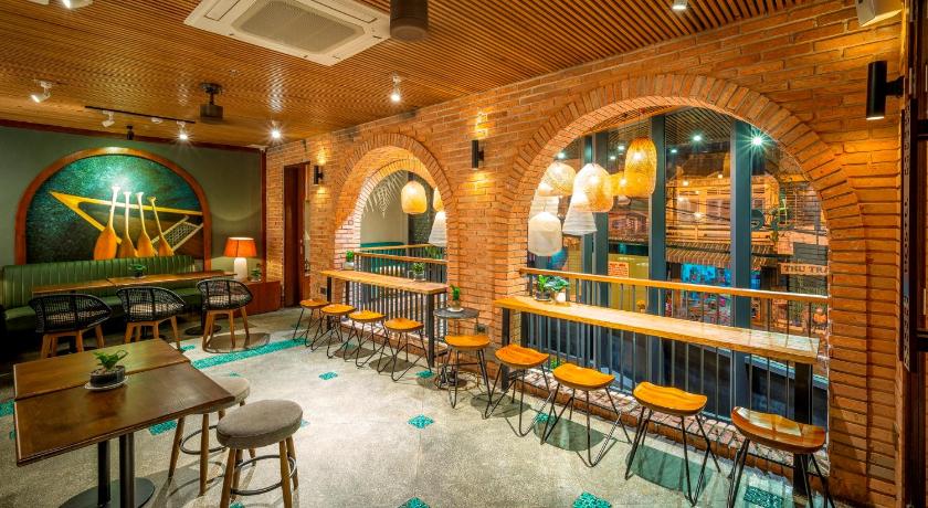 review Seahorse Đà Nẵng